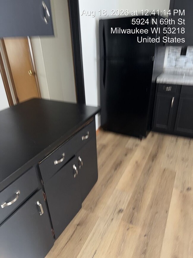 5922-5924 N. 69th St.