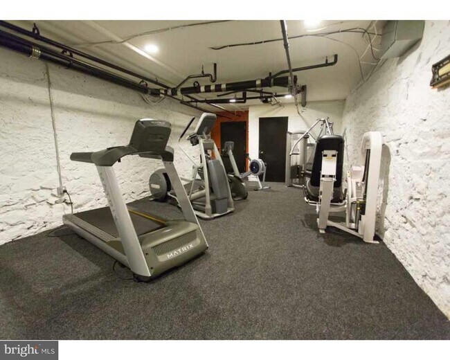 Photo - 1100 Spruce St Unidad 2F