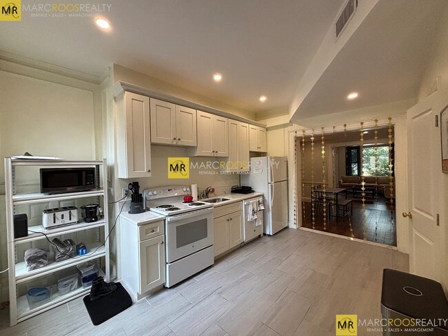 Photo - 1712 Beacon St Condo Unit 1