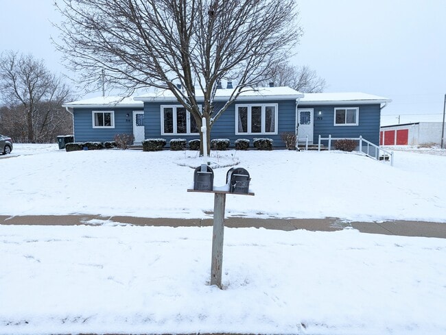 Front of building - 712 Brandie Rd