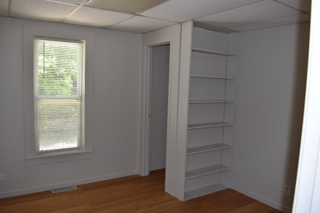 Photo - 625 S Oak St Unidad A