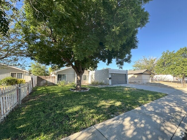 Building Photo - 3712 W Avenue K14 Rental