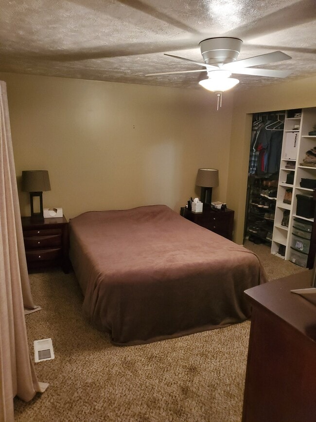 Photo - 6263 W 4305 S