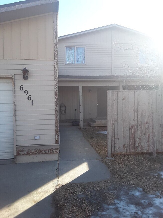 Photo - 6959 Winchester Dr Unidad 6961