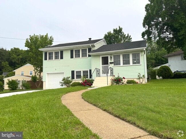 Building Photo - 127 Karlyn Dr Rental