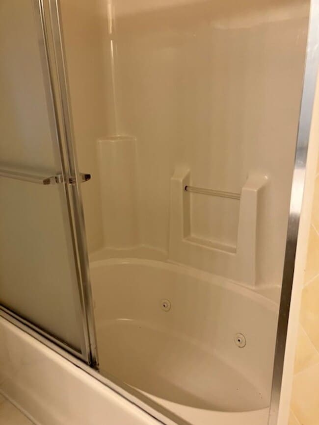 Photo - 5002-10 Unit 5002-10