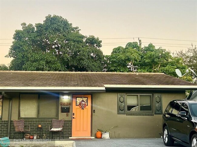 Photo - 2624 NE 10th Terrace