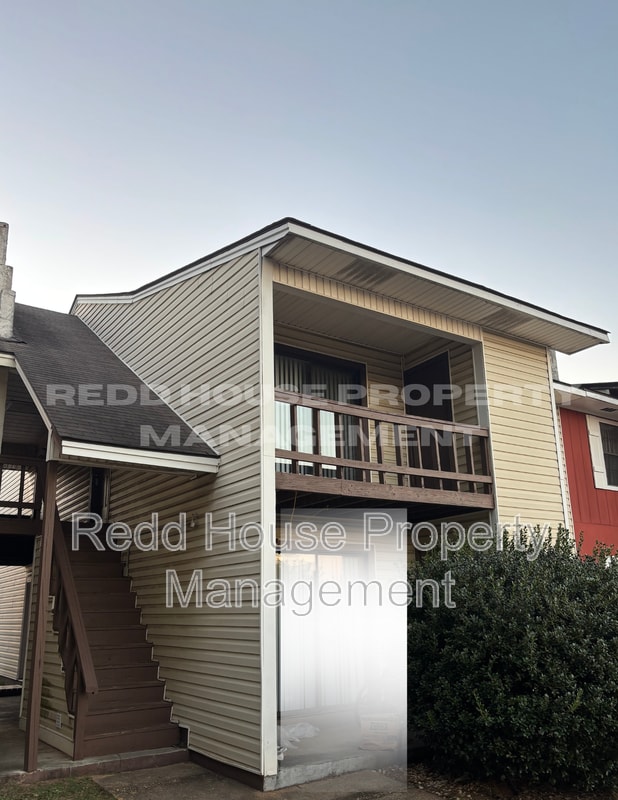 Photo - 105 Gunter Ln