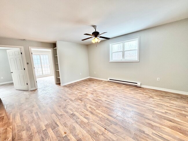 Photo - Spacious 2-bedroom, 1-bathroom Apartment available immediately Unité C