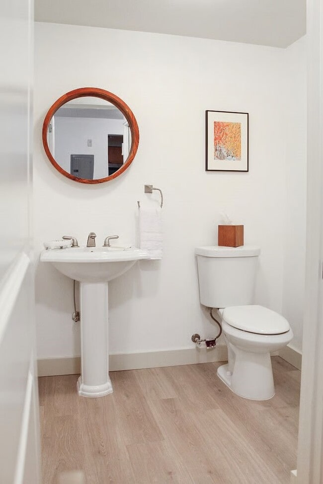 Photo - 1549 NW 57th St