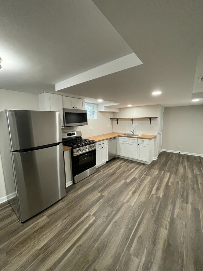 Photo - 907 N Northwest Hwy Unit G