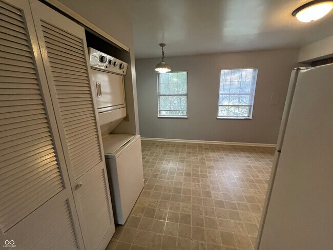 Photo - 1316 Millerwood Ct Unit 3