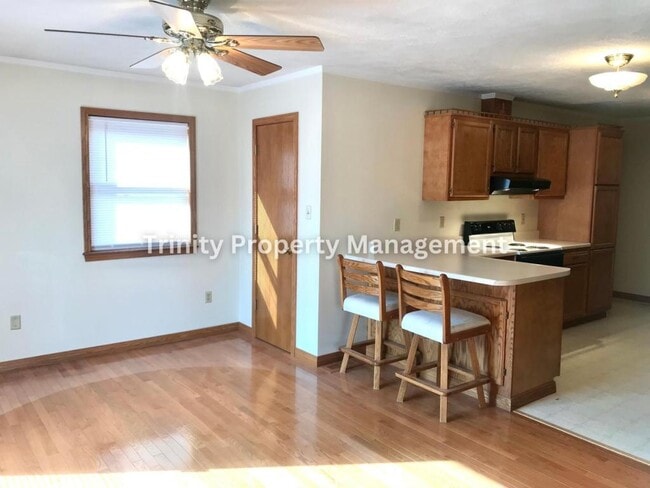 Photo - 1419 W Pike St