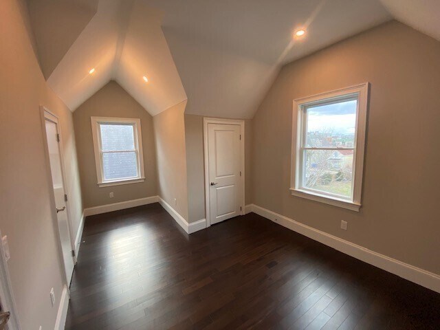 Photo - 14 Trull St Unit B