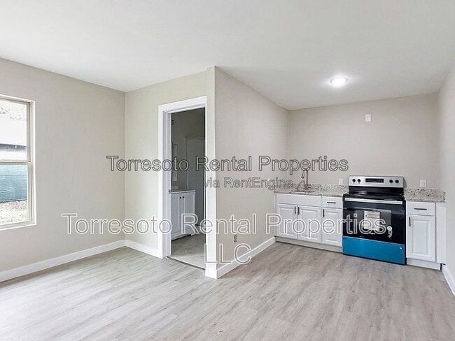 Photo - 1606 W Wildwood Dr Unit C