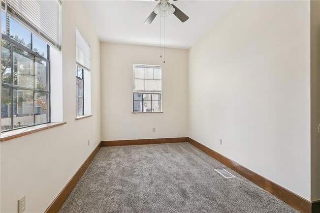 Photo - 2229 Napoleon Ave Unidad 2B