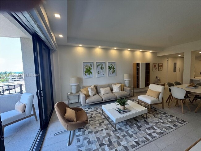 Building Photo - 201 Crandon Blvd Unit 520