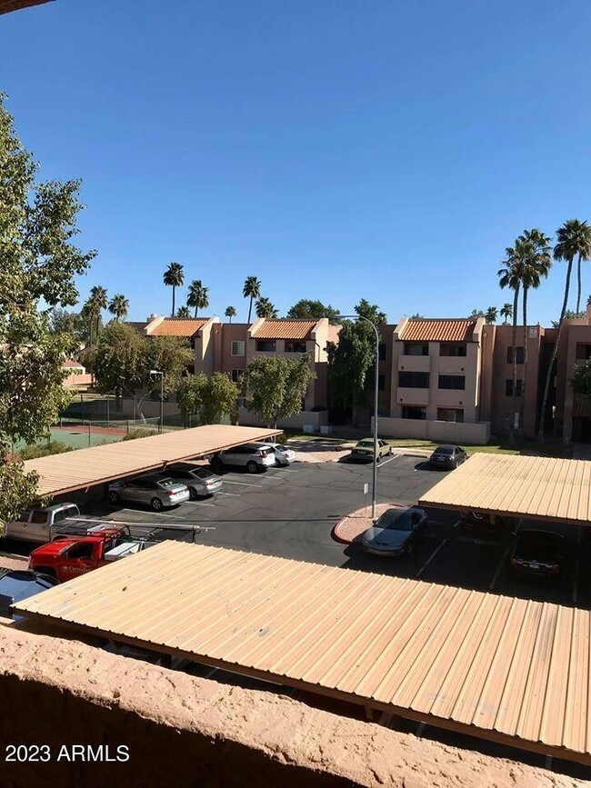 Aerial View - 540 N May Unit 3076