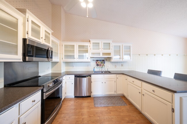 Photo - 6045 Covington Terrace