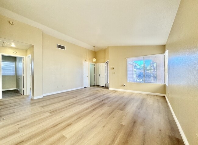 Photo - 1009 Torington Dr