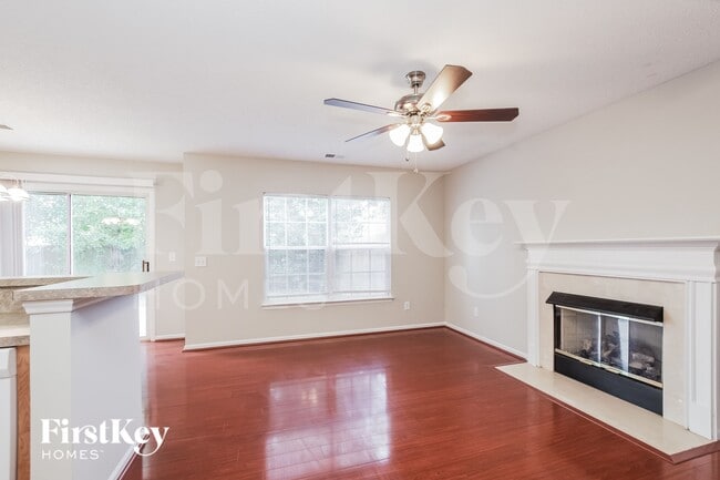 Photo - 4609 Sedgelane Dr