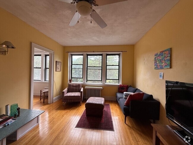 Building Photo - 145 Englewood Ave Unit 31 Rental