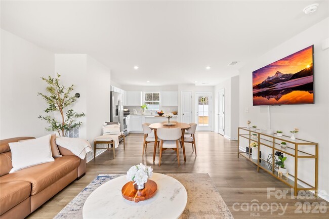 Photo - 4447 Wild Rdg Dr