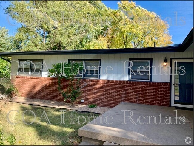 Building Photo - East Side location Rental