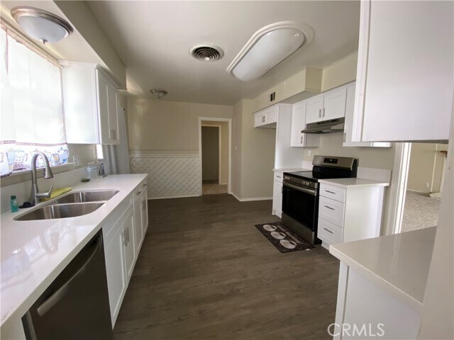 Photo - 44446 Loneoak Ave