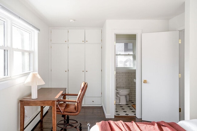 Photo - 120 S Fairchild St Unit SI ID1468342P