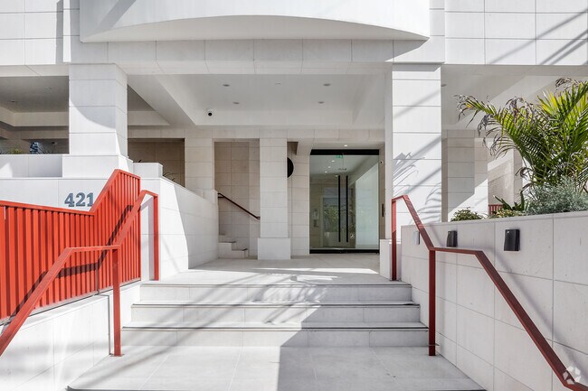 Entrance - The Georgian Studio City Apartments