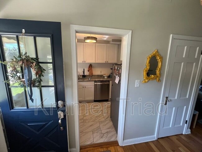 Photo - 3503 Edgewood Dr