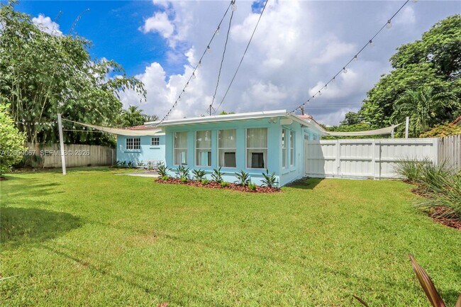 Photo - 8035 SW 63rd Pl