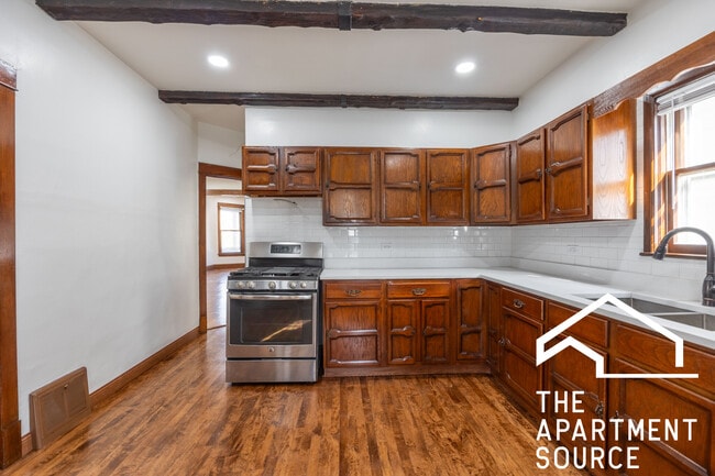 Photo - 5311 W Berenice Ave Unit 1