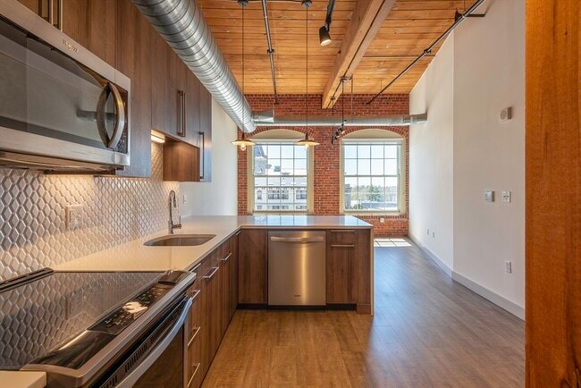 Photo - 165 Thorndike St Unit 403