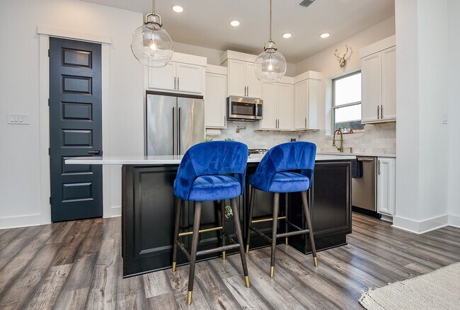 Photo - 950 Ford Pines Ln