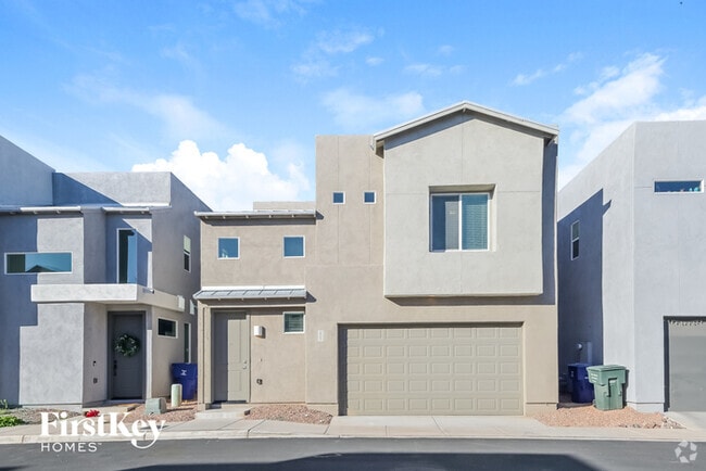 Building Photo - 2863 N Fair Oaks Ave Rental