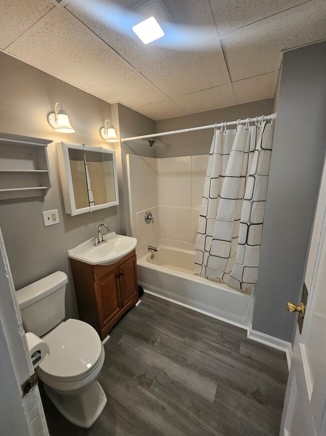 Photo - 275 Lake Ave Unidad 1F