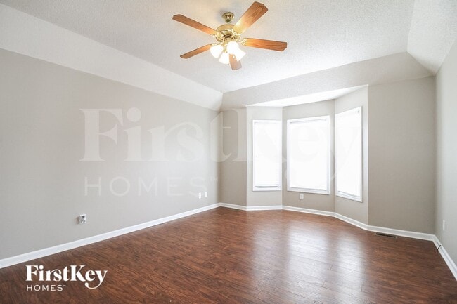 Photo - 4730 Beckel Rd
