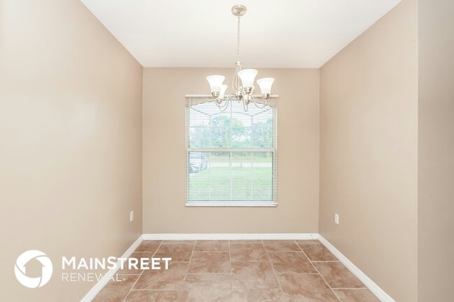 Photo - 2709 49th St W