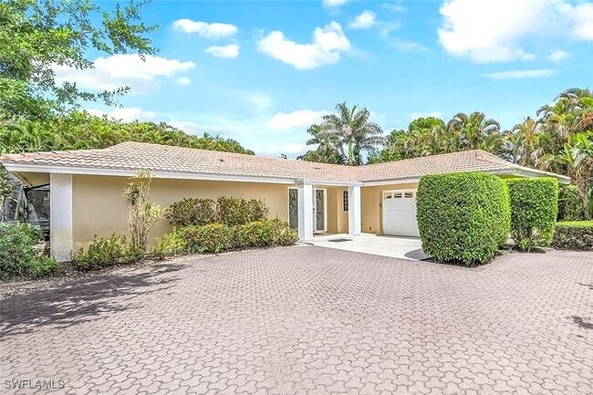 Photo - 723 Willowhead Dr