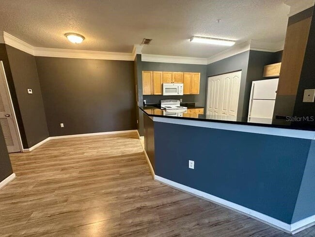 Photo - 8836 Villa View Cir Unit 208