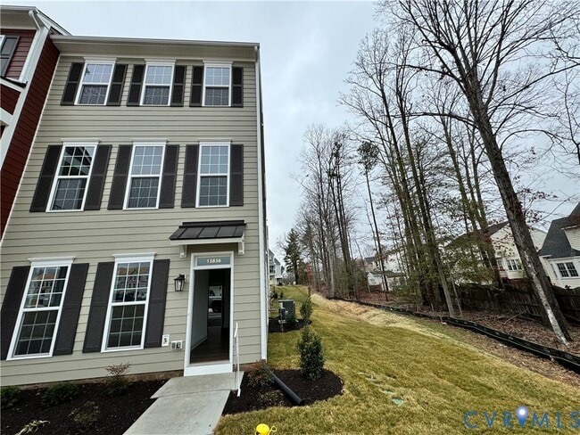 Photo - 13836 Randolph Pond Ln