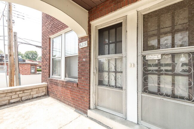 Photo - 4214 Neosho St Unidad 1E