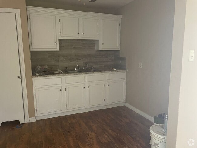 Building Photo - 165-167-167 Hubbard Dr Unit 165 Rental