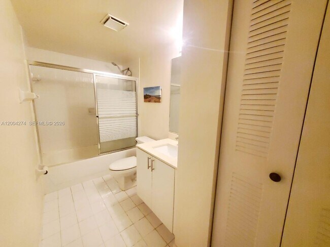 Photo - 80 S Shore Dr Unit 505