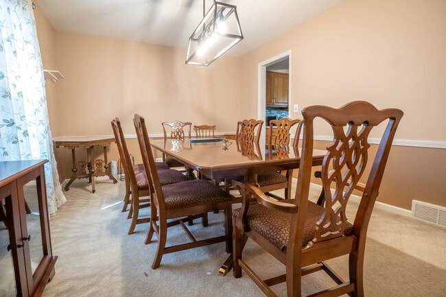 Photo - 3501 Saratoga Ave