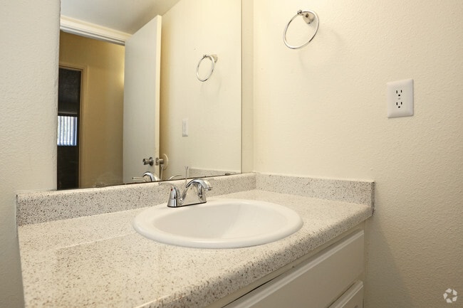 2BR Remodel Bathroom