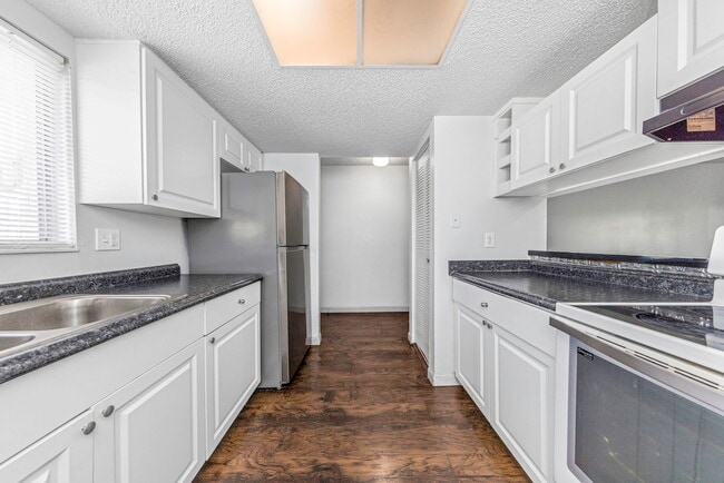 Photo - 621 99th Ave N Unit 102