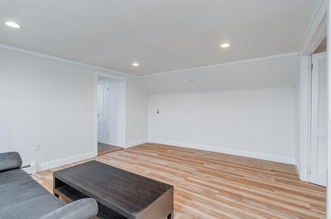 Photo - 788 Avenue A